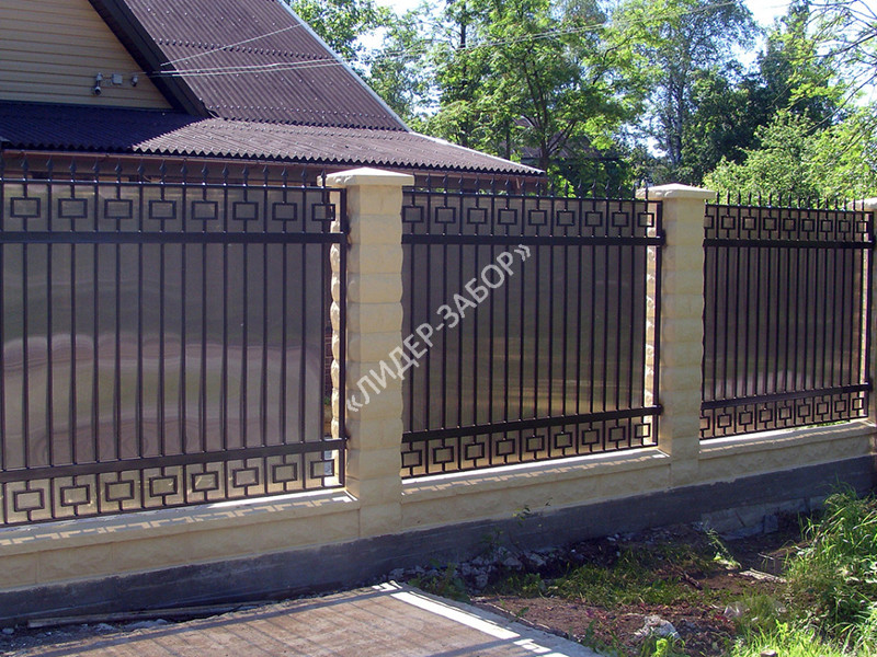 Купить Забор для дачи из поликарбоната коричневый